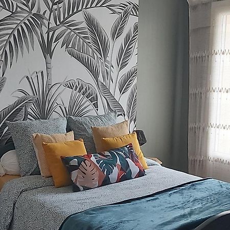 Chambre Climatisee Au Coeur De Brive Avec Televiseur Connecte Wifi Netflix Екстериор снимка