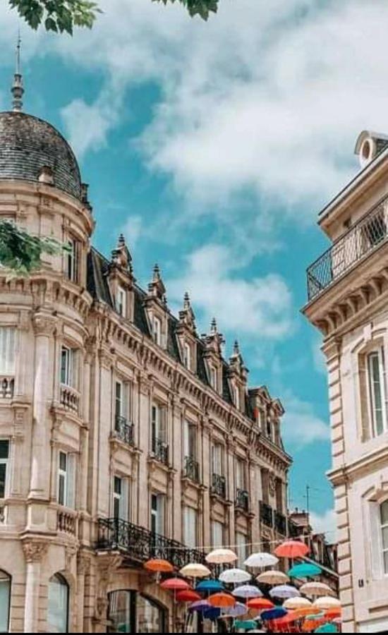 Chambre Climatisee Au Coeur De Brive Avec Televiseur Connecte Wifi Netflix Екстериор снимка